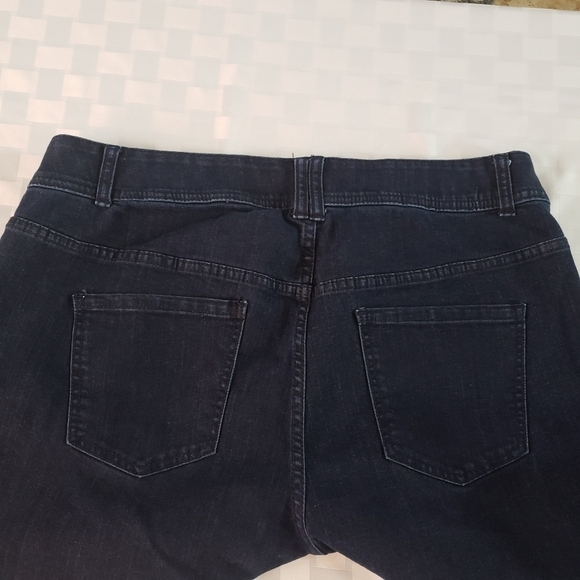 Lane Bryant Dark Wash High Rise Flare Bottom Jeans Size 18 - Picture 6 of 8